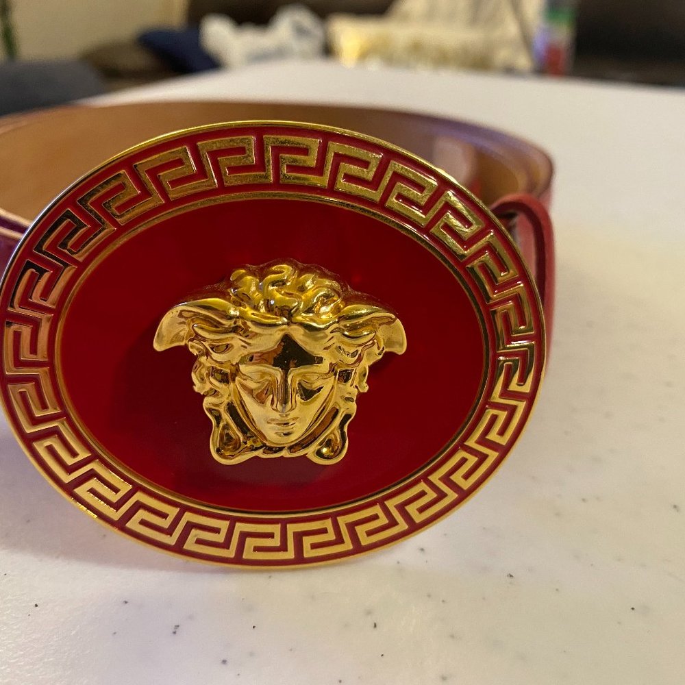 Versace Red Leather Vitello Belt Good Medallion Buckle authentic 100cm